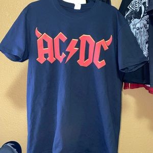 2016 world tour shirt